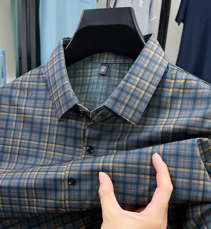 Men's Elegant and Lightweight Checkered Shirt – Casual Style