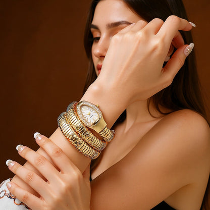 Fashionable Quartz Snake Bracelet Women Watch 2026💫